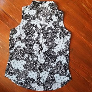 Express Portofino Sleeveless Blue Floral Shirt